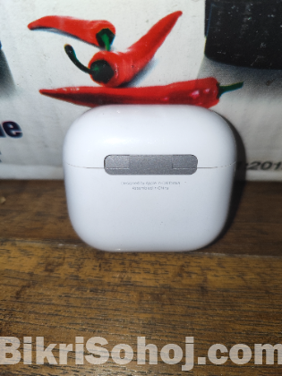 Airpods 4 (latest gen)